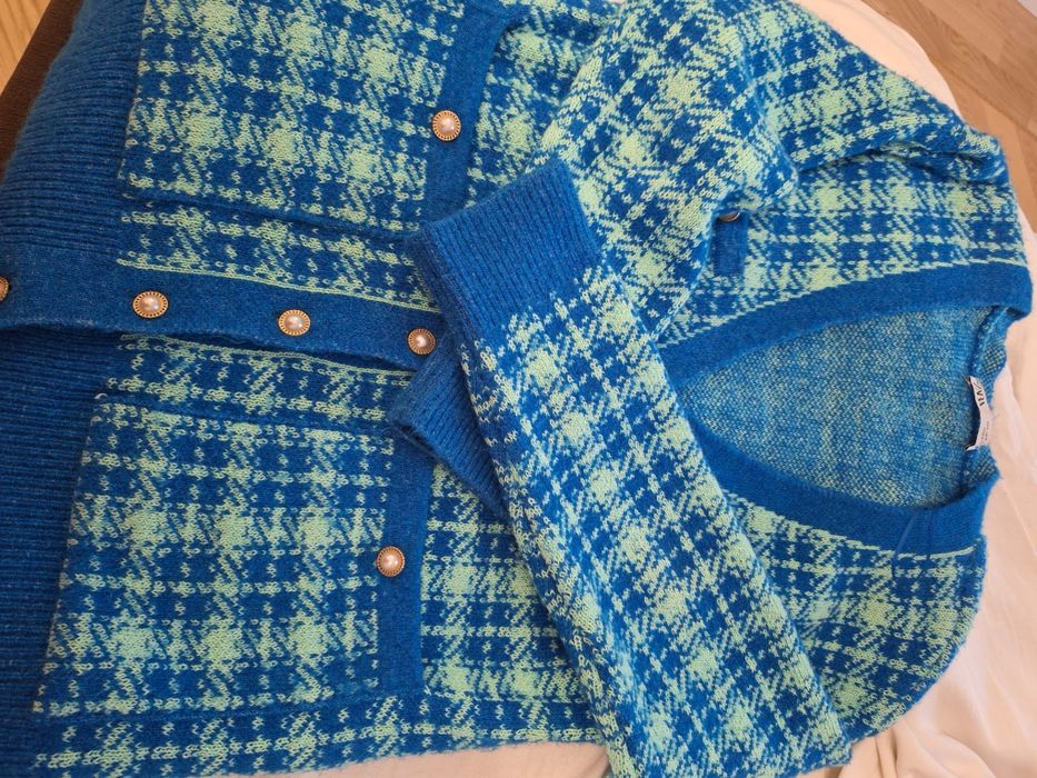 Cardigan  de  dama  zara