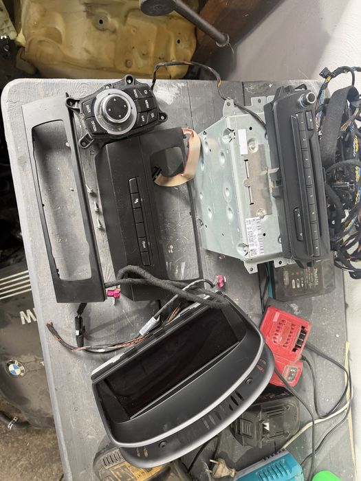 Cic navigation bmw e91 e90 e92 e93