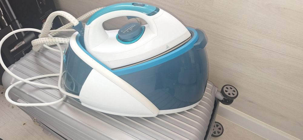 Утюг, парогерератор.