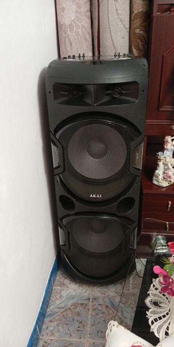 AKAI Sistem Audio DJ-Y5L, 350 W, Bluetooth (Negru