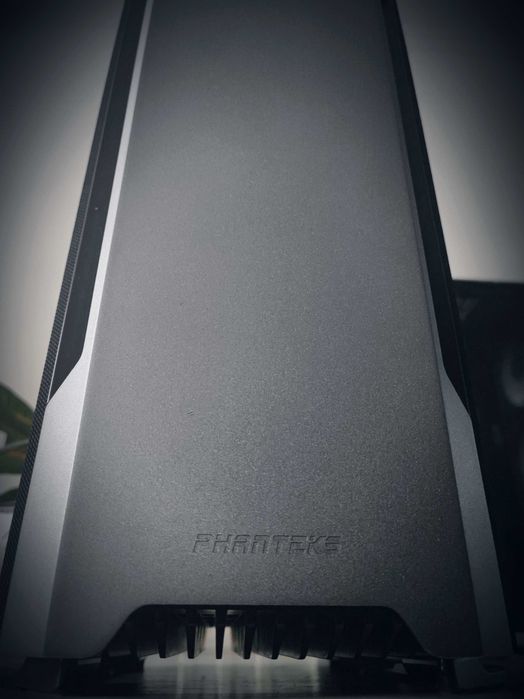 PC Gaming/Editare Ryzen 7 5800x + Radeon RX 6900XT + 32GB RAM