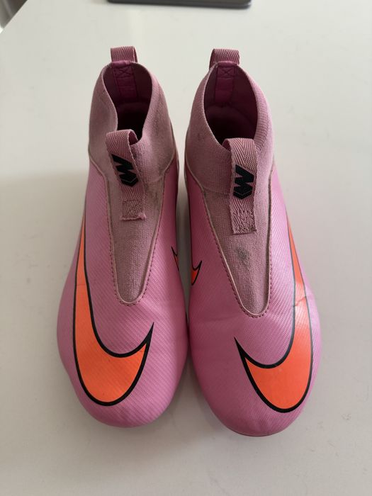 NIKE Обувки използвани