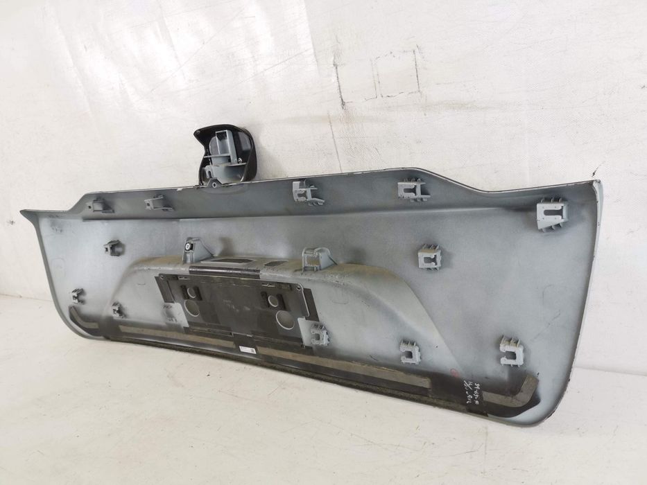 Хонда ХР-В / Honda HR-V Декоративен елемент/Орнамент за багажник В отл