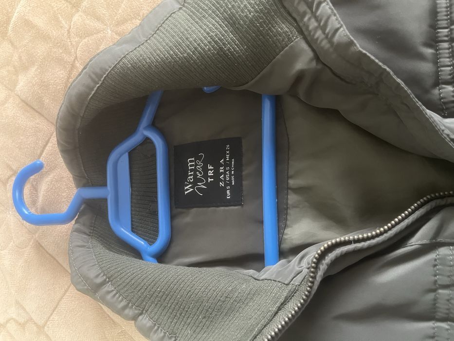 Vesta Zara Kaki