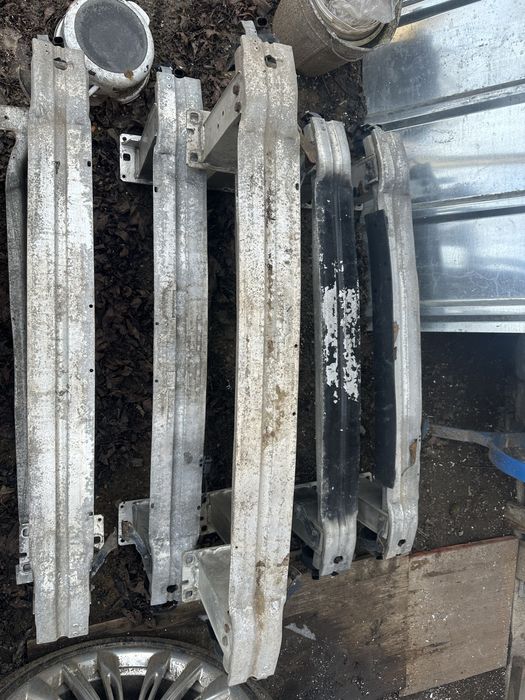 Предна греда Audi a4/a5 Ауди а4 а5