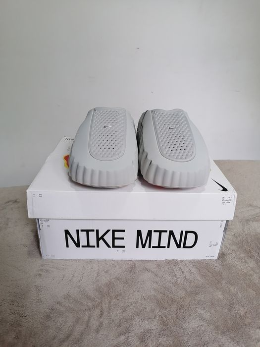 Șlapi Nike Mind noi