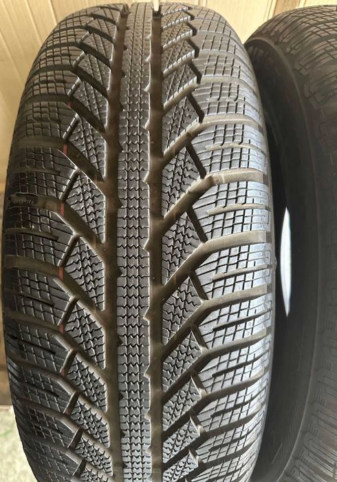 215/65 R17 Semperit Master Grip 2 8.44 mm NOI