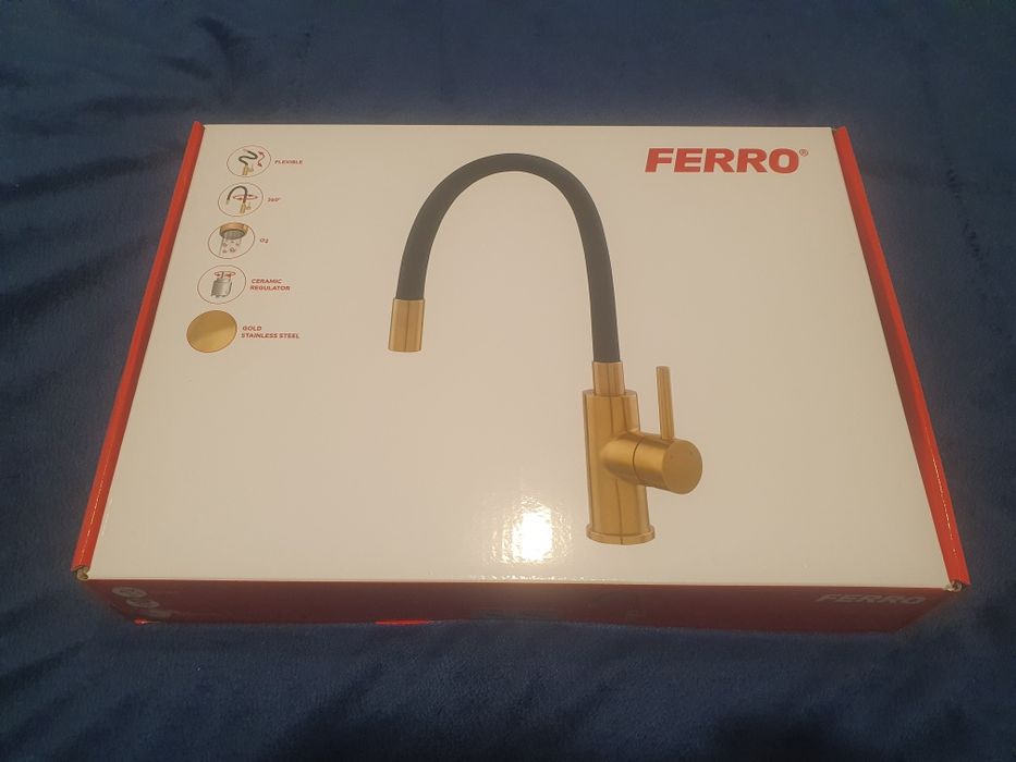 Baterie bucatarie Zuma flexibila negru/auriu Ferro