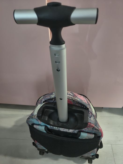 Ghiozdan tip troler