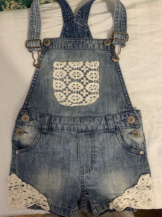 Вещи на девочку.