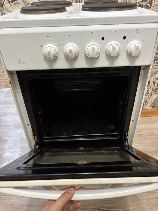 Продам электроплиту б/у