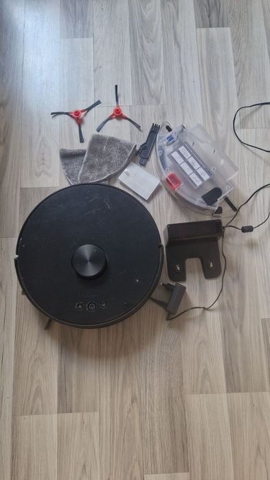 Прахосмукачка робот Diolomat robbo x13