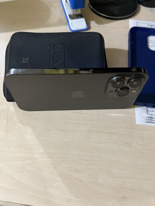 vand iphone 13 pro impecabil