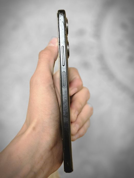 Xiaomi poco f5 256/16 оперативка