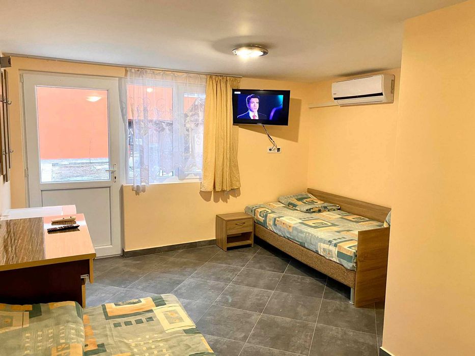 Къща за гости в Елин Пелин