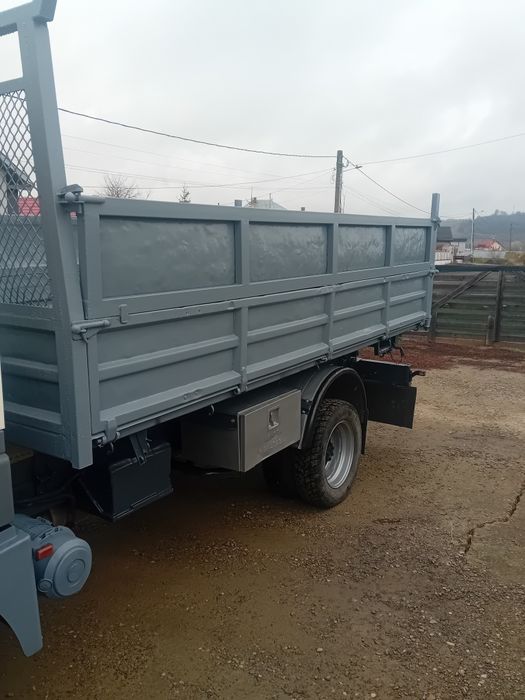 Ma vinde Nissan t100 (Atleon)