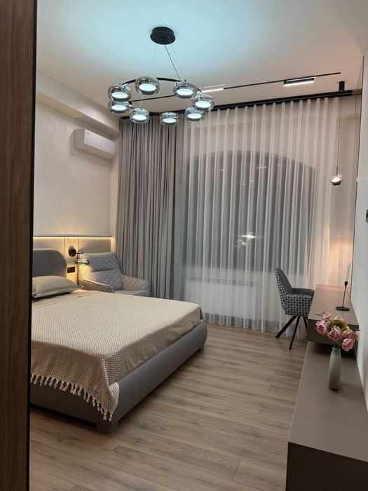 Новостройка 3 хона Алайский Минор метро 90м2 янги авторский ремонт