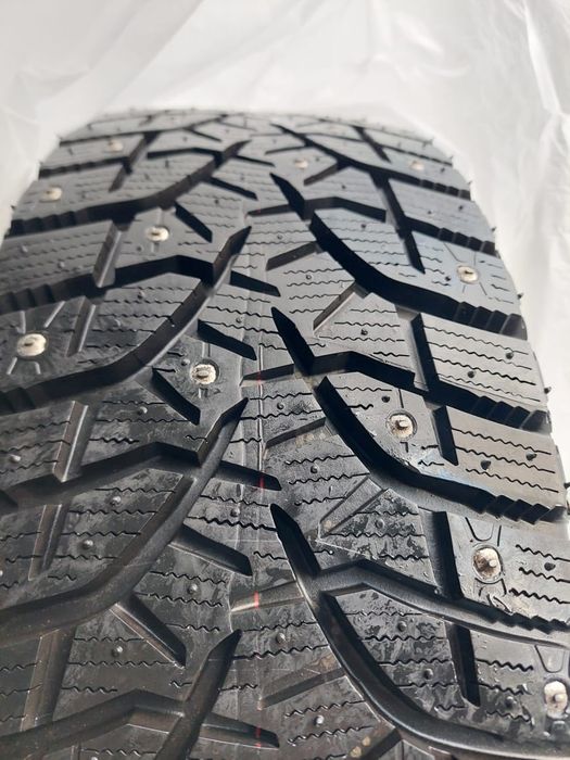 Шины Bridgestone 215/65/16