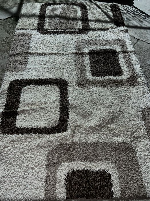 Мягкий ковер — в хорошем состоянии