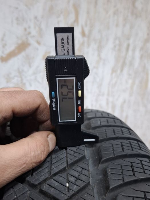 Set Roti/Jante Volvo XC90 235/55/19 pirelli  5x108