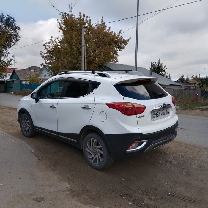 Продам автомобиль джак с3  5.2