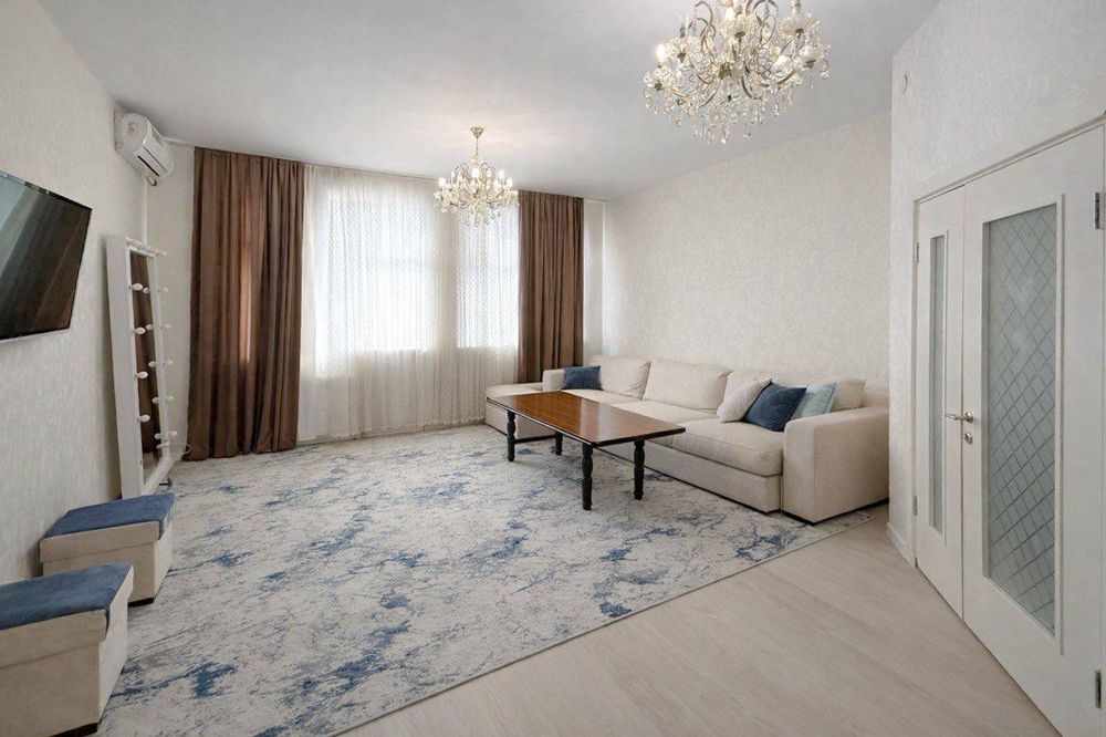 Срочно продойотсия квартера узбум ЖК ассалом сохил голдин хаус