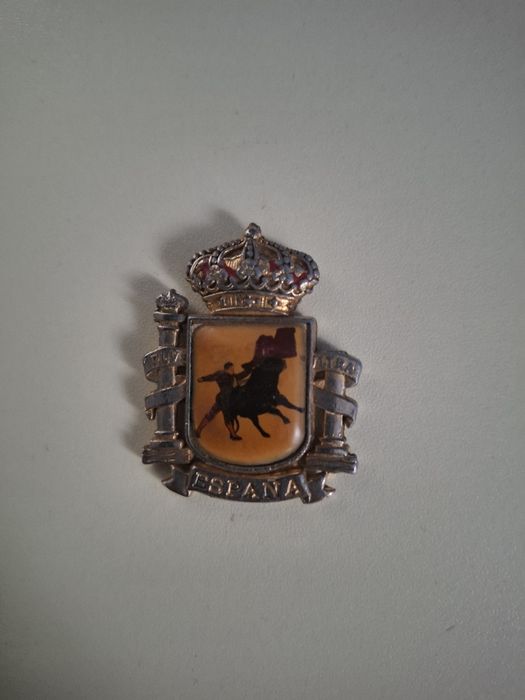 Продавам Испански медалион