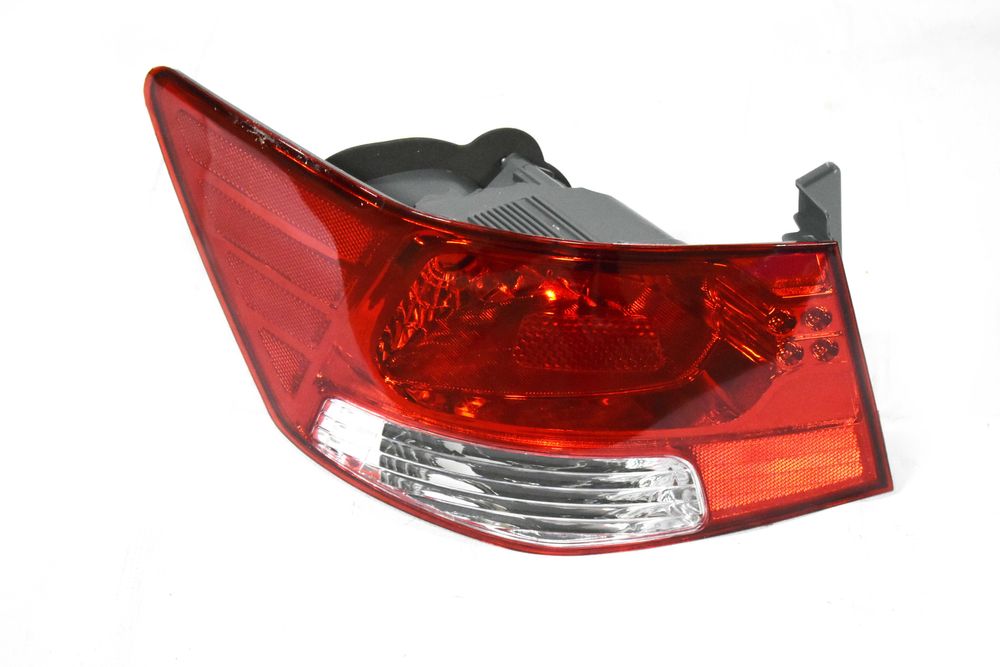 Фонарь (наружный) LH Cerato 09-12