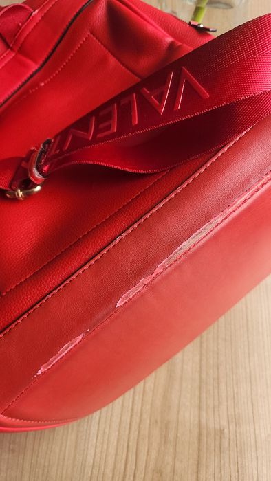 Червена раница Valentino