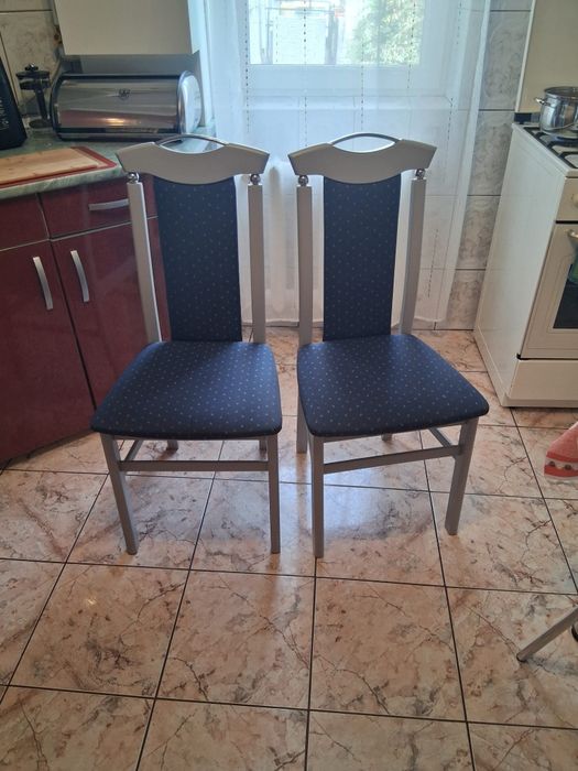 Scaune bucatarie din lemn