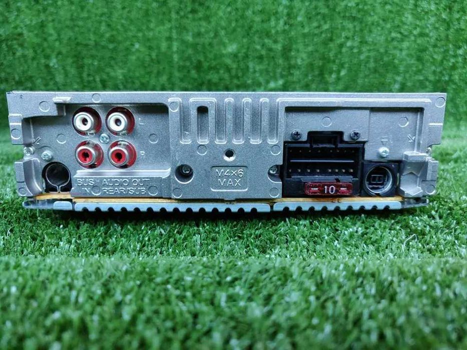 radio CD auto Sony CDX-GT310