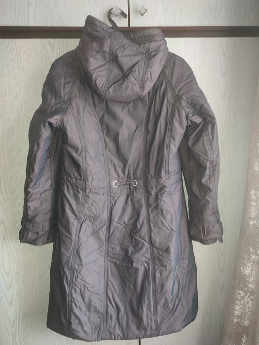 Демисезонные пальто 50-52 размер