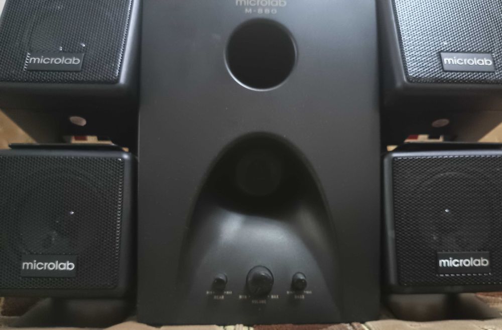 Microlab m 8 8 0