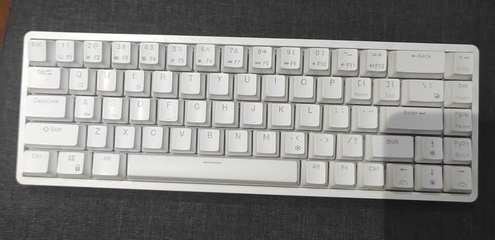 Tastatura mecanica Zenkabeat