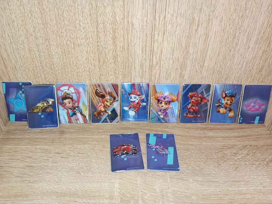 Играчки от шоколадови яйца, карти, магнити, скокльовци, Хари Потър