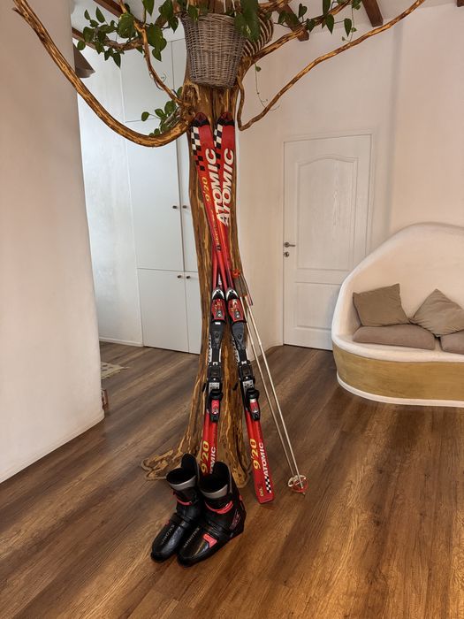 Schiuri Atomic si clapari ski Salmon + bete schi