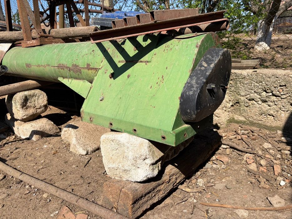 Dezmembrez/vând gat, site, ciclon golire John Deere 1188