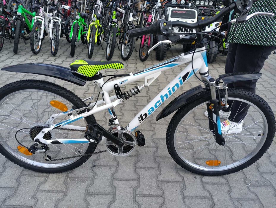 SPRINT Велосипед 24" Bachini Speed FSP бял