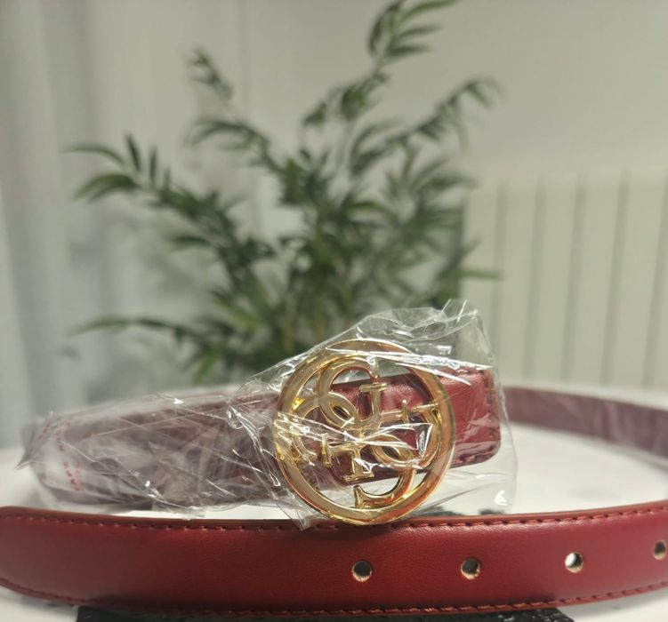 Curea reglabila Guess roșie burgundi