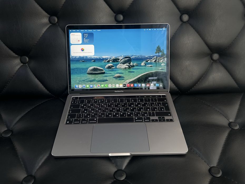 Apple MacBook Pro M1 2020 года в хорошем состояние