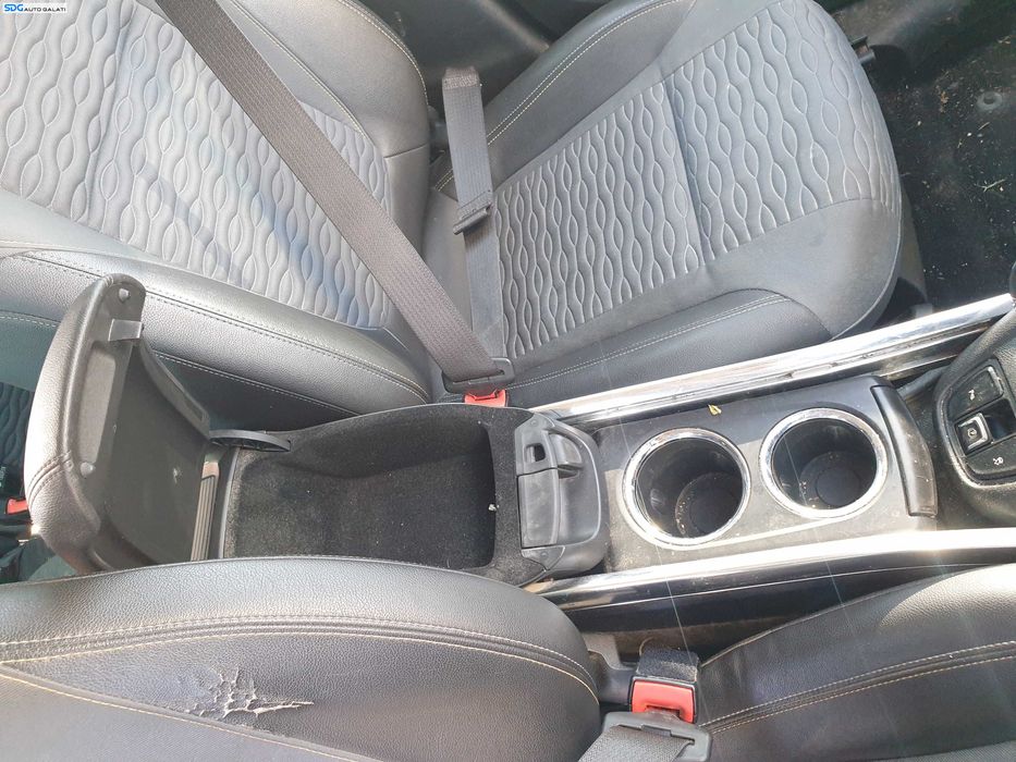 Cotiera Piele cu Consola Opel Zafira C 2011 - 2019 [K4296]