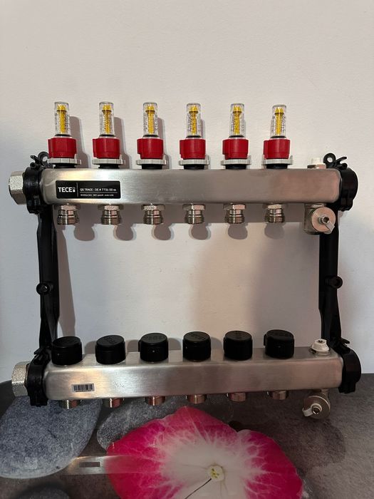 Vand distribuitor 6 cai