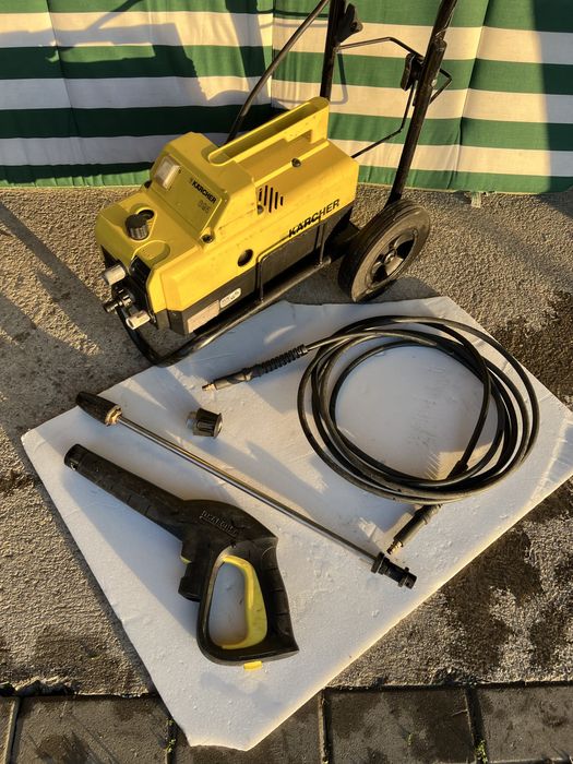 Jet cu Presiune Karcher K 695 130Bari Complet cu Lance Inox Rotativa