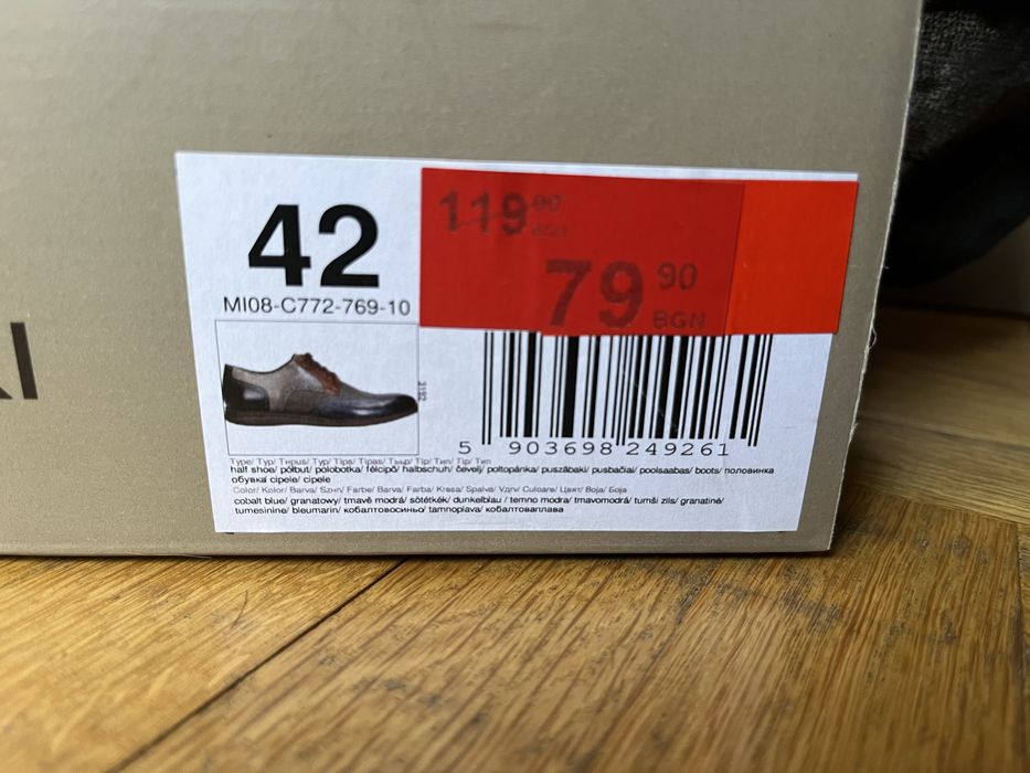 Обувки Lasocki 42