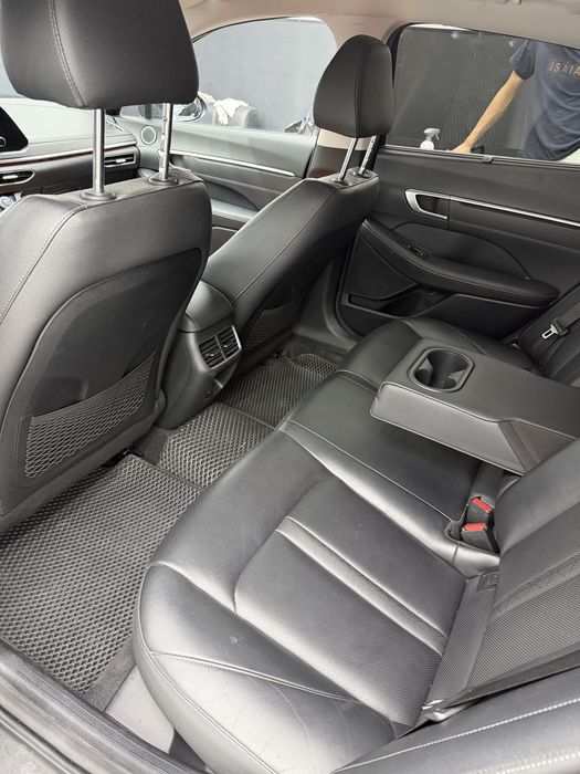 hyundai sanata sotiladi