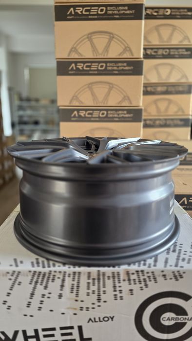 Jante R18 5x112 Flow Forged Noi Audi A3 A4 A5 A6 A7 A8 Q3 Q5 Q7 Mercedes C E S CLA CLS GLC GLE BMW G20 G30 F40 X1 X3 VW Golf Passat Tiguan