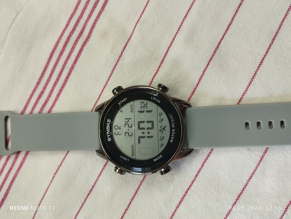 Мъжки електронни часовници