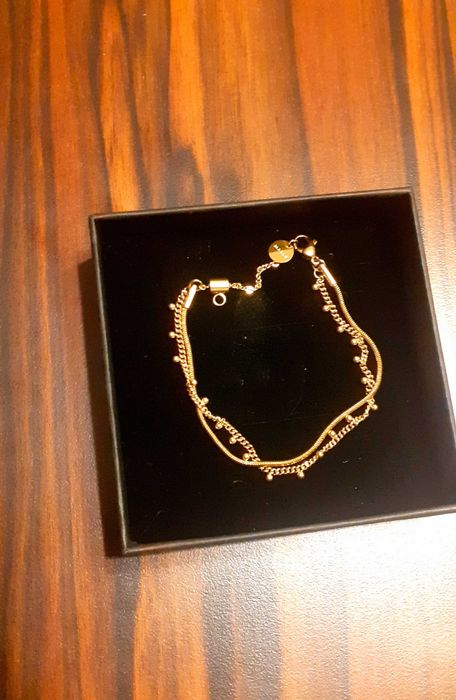 Розов ахат гривна, Marlu' гривна в златисто и сребристо