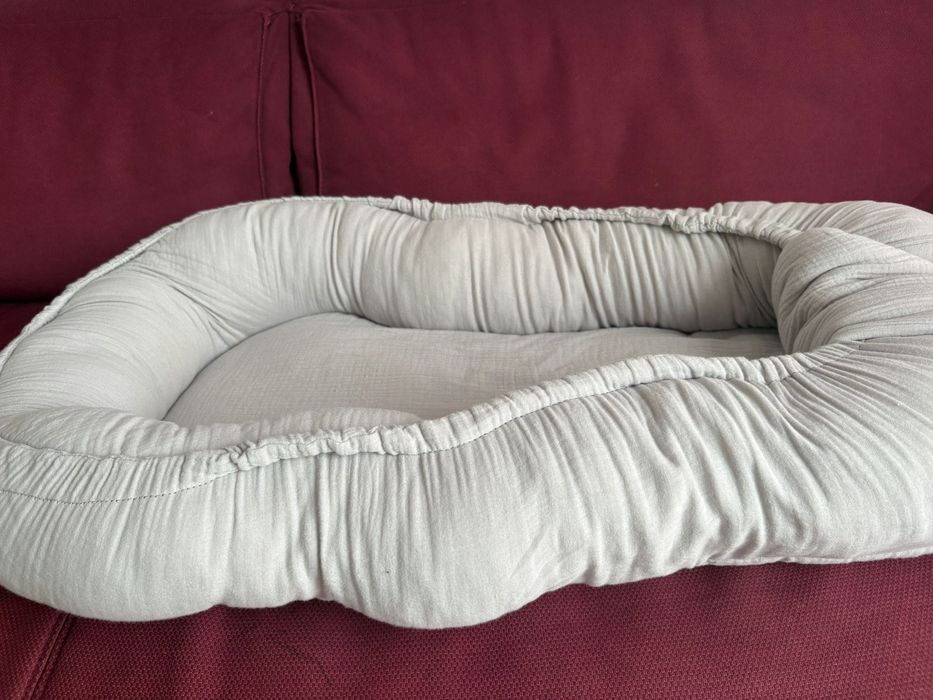 Baby Nest/Cuib pentru bebelusi-Stare impecabilă