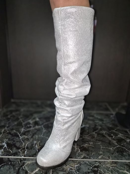 Дамски Сребристи ботушки